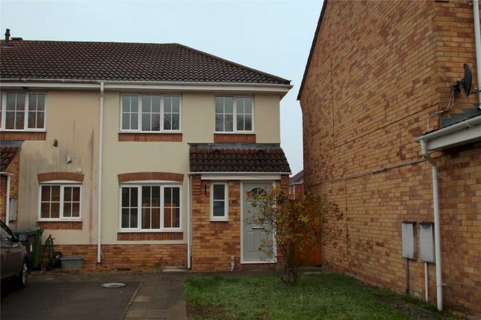 3 Bedroom End Of Terrace House To Rent In Wentworth Crescent, Beggarwood, Basingstoke, RG22