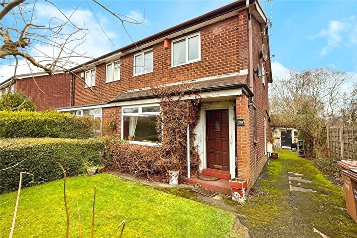 2 Bedroom Semi Detached House For Sale In Pendleway, Pendlebury, Swinton, Manchester, M27