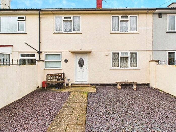 3 Bedroom Terraced House For Sale In Blackthorn Road, Bristol, BS13