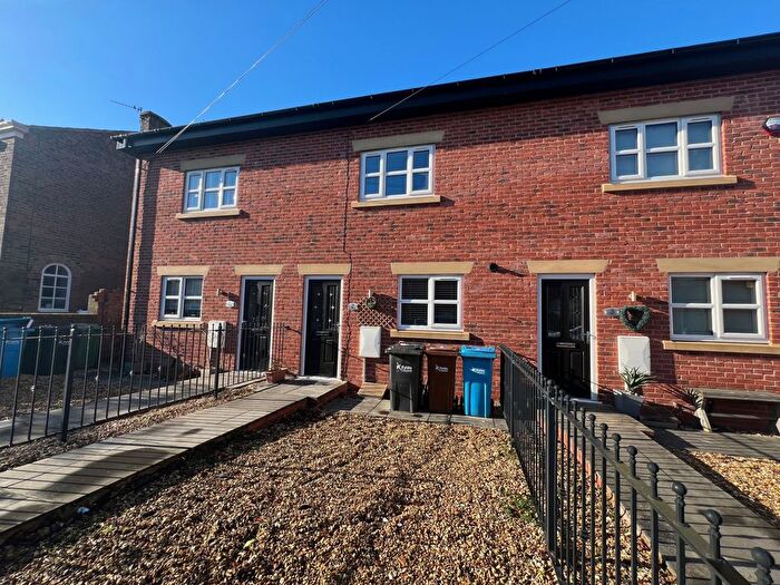3 Bedroom Terraced House To Rent In The Old Warehouses, Clitheroes Lane, Preston, PR4