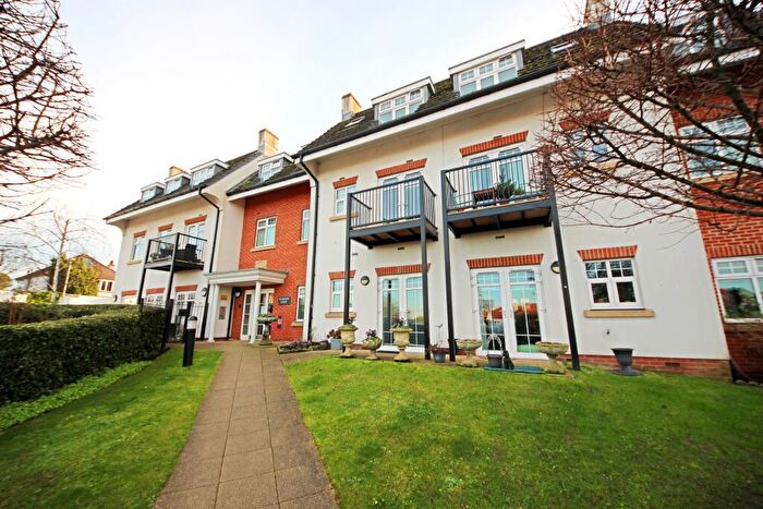 1 Bedroom Flat For Sale In Tuckton Road, Tuckton, Bournemouth, BH6