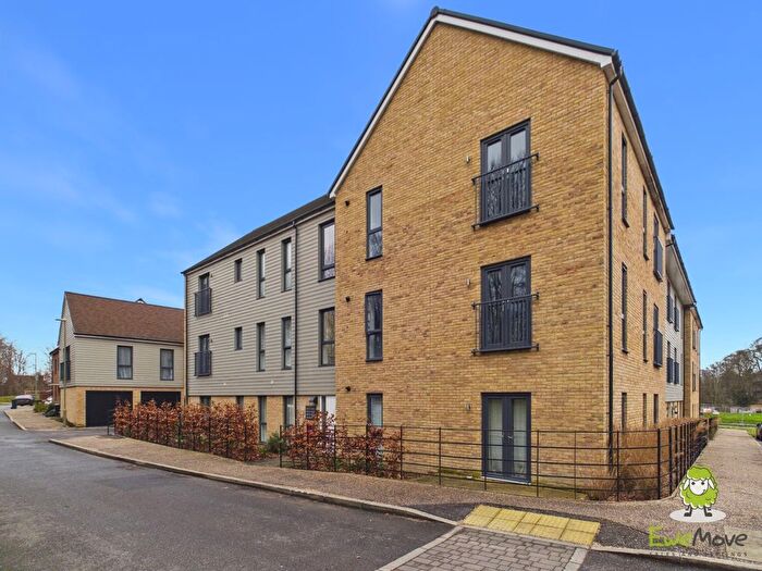 1 Bedroom Terraced House For Sale In West Siding, Basingstoke, Hampshire, RG24