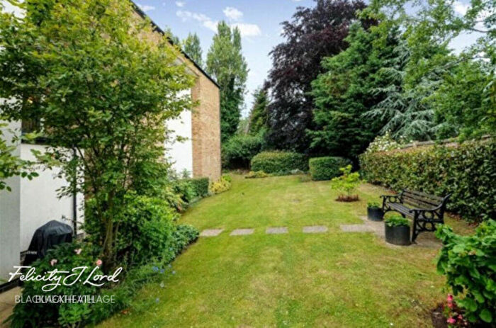 2 Bedroom Apartment To Rent In Meadowcourt Road, London, SE3