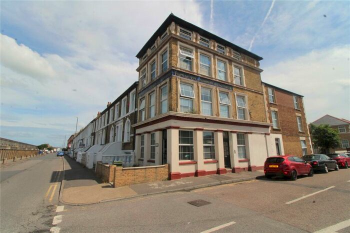 1 Bedroom Flat To Rent In Richmond Street, Sheerness, Kent, ME12