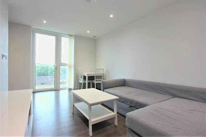 1 Bedroom Flat To Rent In Skylark Point, Newnton Close, London, N4
