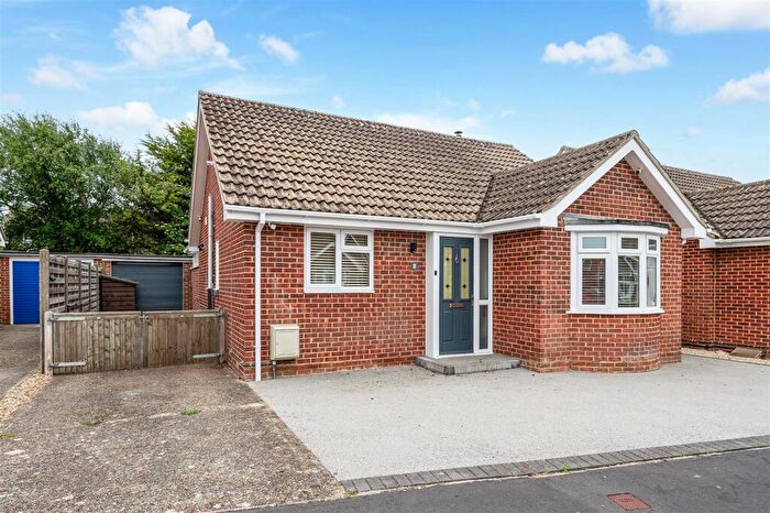2 Bedroom Detached Bungalow For Sale In Bennetts Close, West Wittering, Chichester, PO20