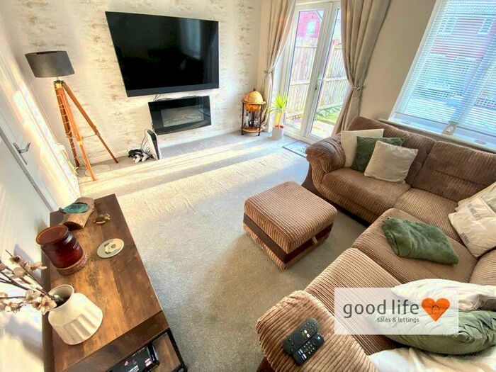 3 Bedroom Semi-Detached House For Sale In Fordfield Road, Ford Estate, Sunderland, SR4