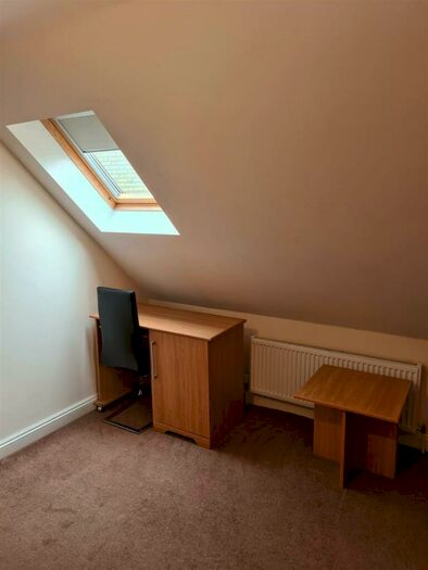 6 Bedroom House To Rent In A Willis Road, Cambridge, CB1