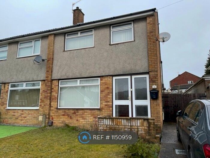 3 Bedroom Semi-Detached House To Rent In Lon-Y-Gors, Caerphilly, CF83