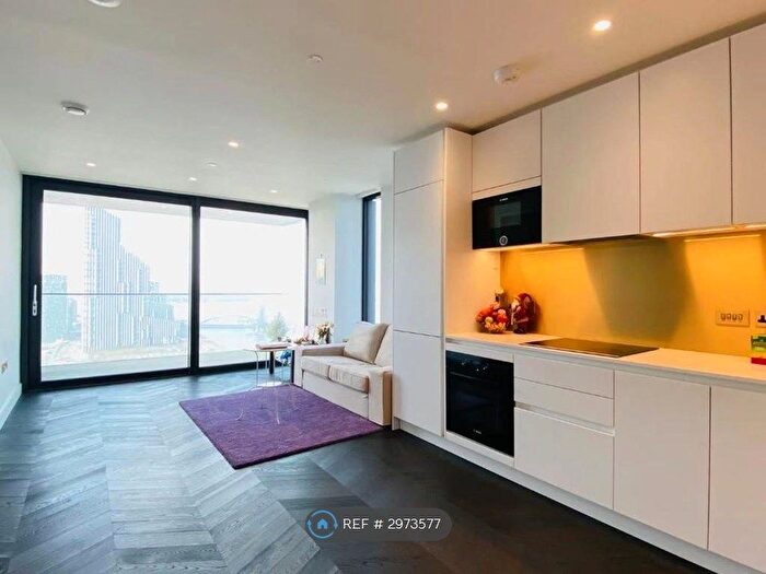 1 Bedroom Flat To Rent In Tidemill Square, London, SE10