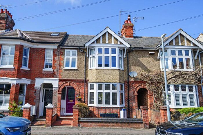 4 Bedroom Terraced House For Sale In Hartwell Crescent, Leighton Buzzard, LU7