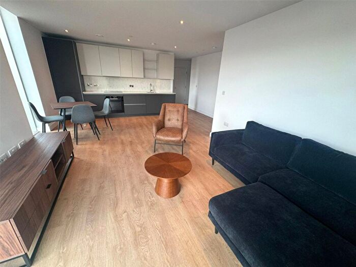 2 Bedroom Apartment To Rent In Dantzic Street, Manchester, M4