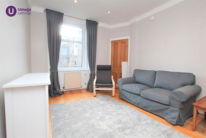 1 Bedroom Apartment To Rent In Moat Street, Slateford, Edinburgh, EH14