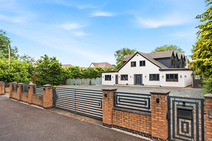 5 Bedroom Detached House For Sale In Meriden Road, Hampton-in-arden, B92