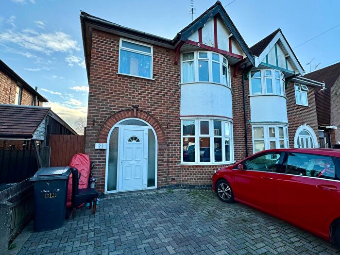 4 Bedroom Property To Rent In Barton Road, Leicester, LE3