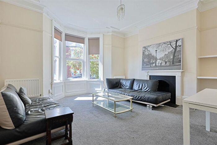 6 Bedroom Terraced House To Rent In Devonshire Place, Jesmond, Newcastle Upon Tyne, NE2