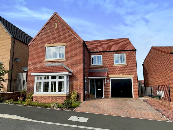 4 Bedroom Detached House For Sale In Glaisdale Road, Guisborough, TS14