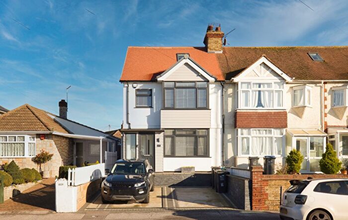 4 Bedroom End Terrace House For Sale In Margate Road, Ramsgate, CT12