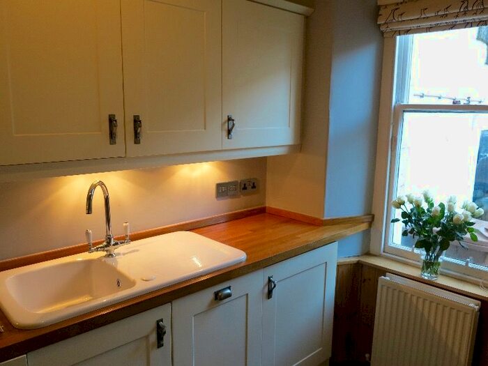 1 Bedroom Flat To Rent In Kemp Place, Stockbridge, Edinburgh, EH3