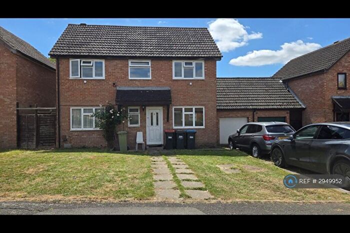 5 Bedroom Semi-Detached House To Rent In Colley Hill, Milton Keynes, MK13