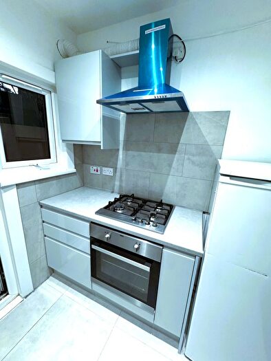 3 Bedroom Terraced House To Rent In Lorne Road, London, E17