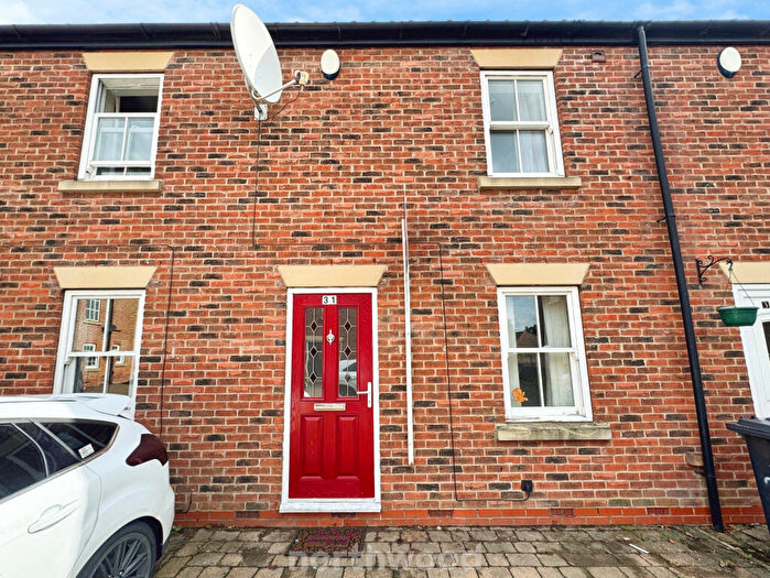 3 Bedroom Terraced House To Rent In Stonegate, Thorne, Doncaster, DN8