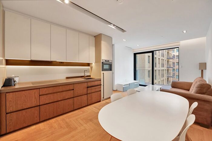 1 Bedroom Flat To Rent In Lewis Cubitt Walk, Kings Cross, N1C