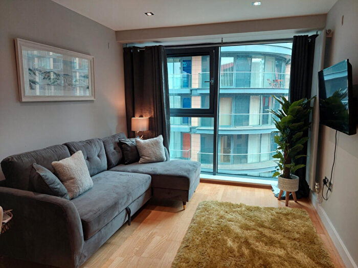 1 Bedroom Apartment To Rent In Millharbour, London, E14