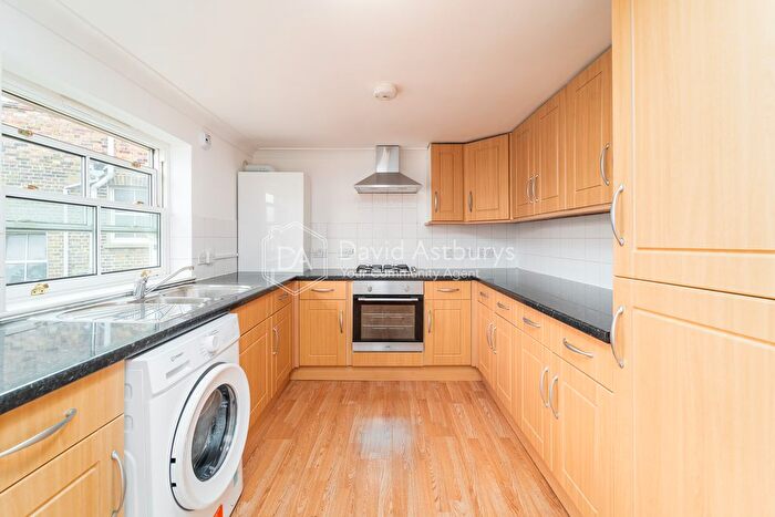 1 Bedroom Flat To Rent In King Henry's Walk, Islington, London, N1
