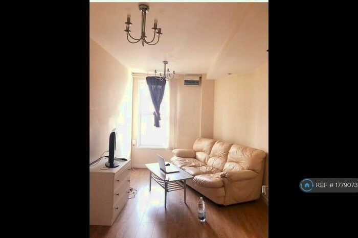 1 Bedroom Flat To Rent In Liverpool Road, Stoke, ST4