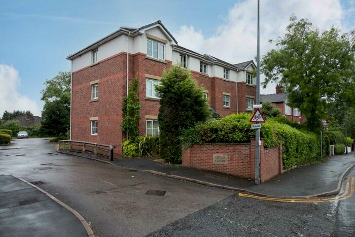2 Bedroom Flat To Rent In Lever Court, Salford, M7