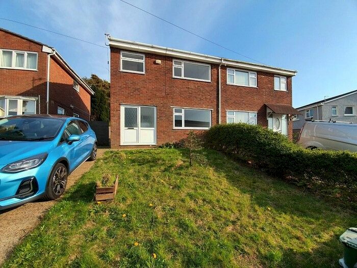 3 Bedroom Semi-Detached House To Rent In Heol Dalycopa, Llansamlet, Swansea, City And County Of Swansea., SA7
