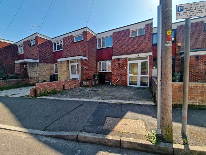 3 Bedroom Terraced House For Sale In Waterloo Street, Southsea, Hampshire, PO5