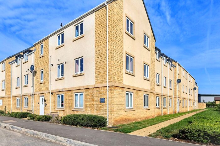 1 Bedroom Flat For Sale In Centenary Way, Witney, OX29