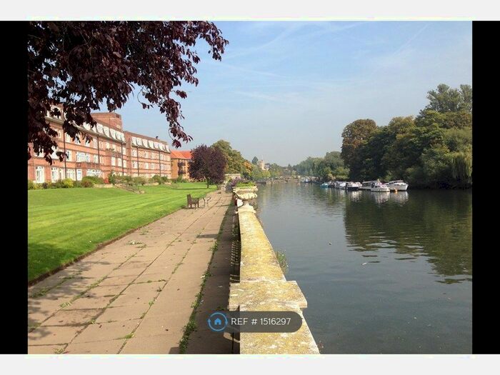 1 Bedroom Flat To Rent In Cross Deep, Twickenham, TW1