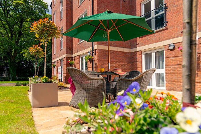 1 Bedroom Flat To Rent In Macclesfield, SK10