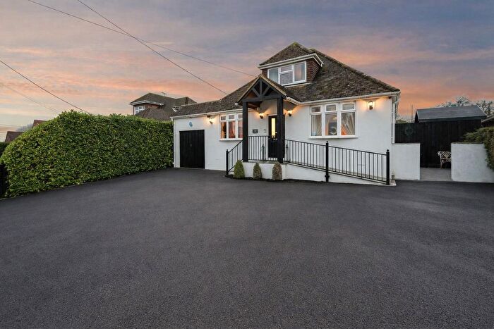 5 Bedroom Detached Bungalow For Sale In Leighton Road, Edlesborough, Buckinghamshire, LU6