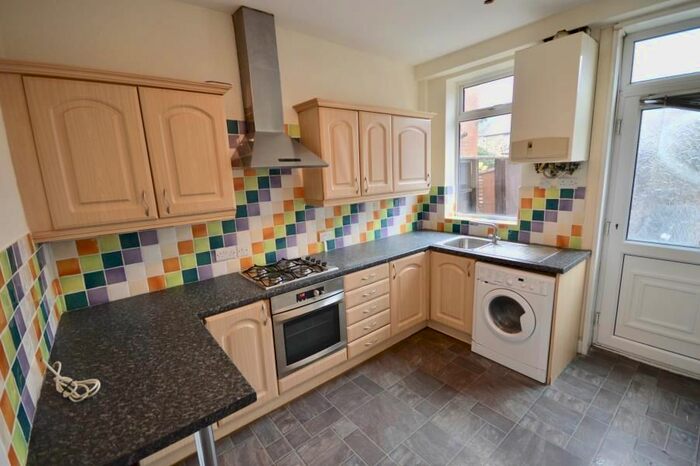 2 Bedroom Property To Rent In Beechwood Road, Hillsborough, S6