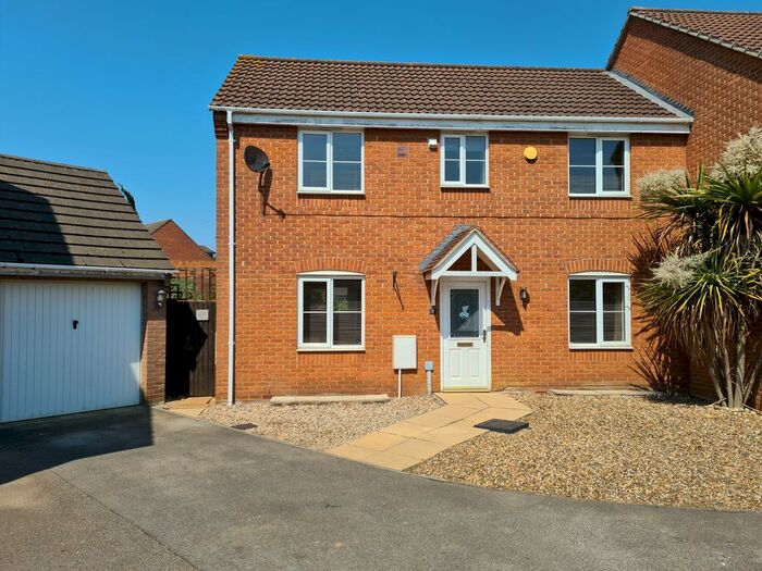 3 Bedroom Detached House To Rent In Fennel Crescent, Downham Market, PE38