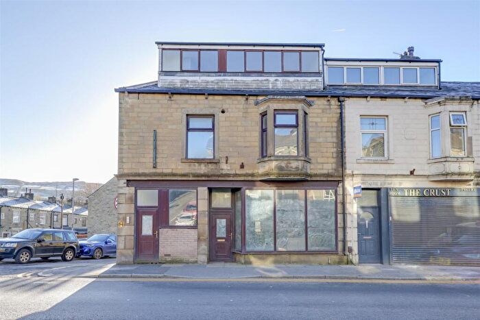 3 Bedroom Apartment For Sale In Newchurch Road, Bacup, Rossendale, OL13