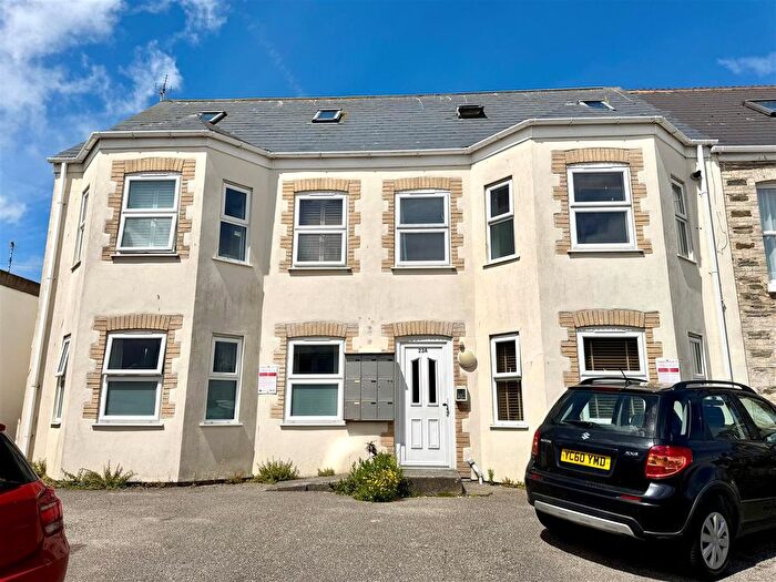1 Bedroom Flat To Rent In Fernhill Road, Newquay, TR7