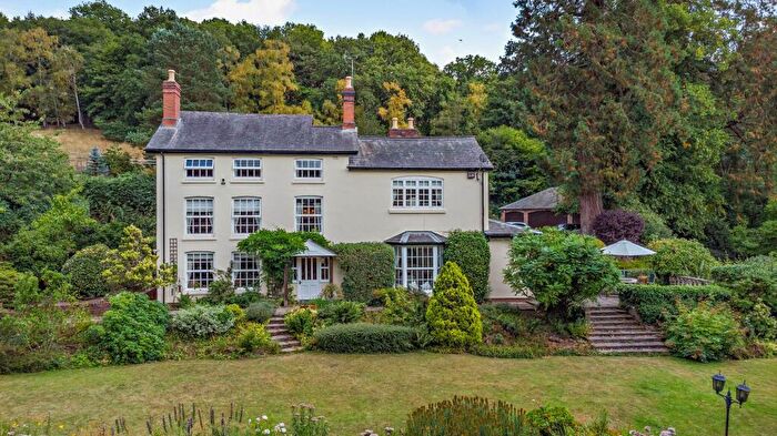 5 Bedroom Detached House For Sale In Winwood Heath Road, Halesowen, B62