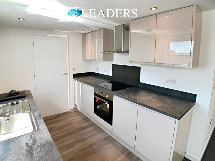 2 Bedroom Apartment To Rent In North Street, Bourne, Lincolnshire, PE10