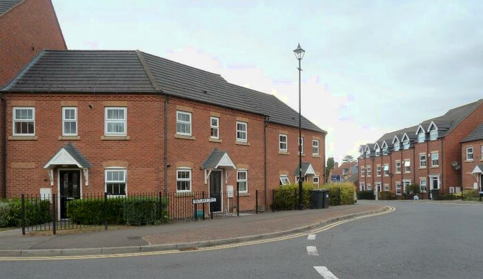 2 Bedroom Flat To Rent In Pentland Drive, Sleaford, NG34