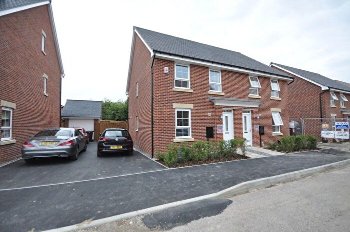 3 Bedroom Semi Detached House To Rent In Elvaston Drive, Littleover, Derby, Derbyshire, DE23