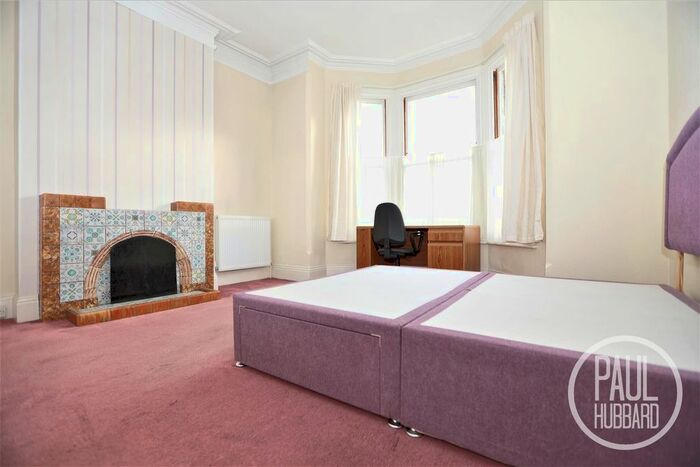 3 Bedroom Flat To Rent In Kirkley Cliff Road, Lowestoft, NR33