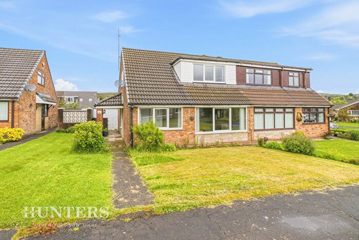 3 Bedroom Semi-Detached House For Sale In Meadow Walk, Littleborough, OL15