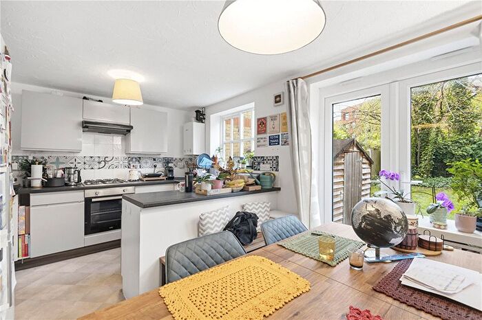 3 Bedroom Semi Detached House For Sale In Abbotswood Road, East Dulwich, London, SE22