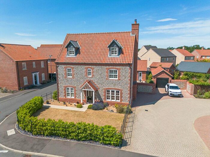 5 Bedroom Detached House For Sale In Woodpecker Avenue, Holt, NR25