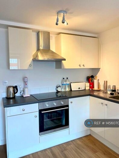 1 Bedroom Flat To Rent In Elizabeth House, Maidenhead, SL6